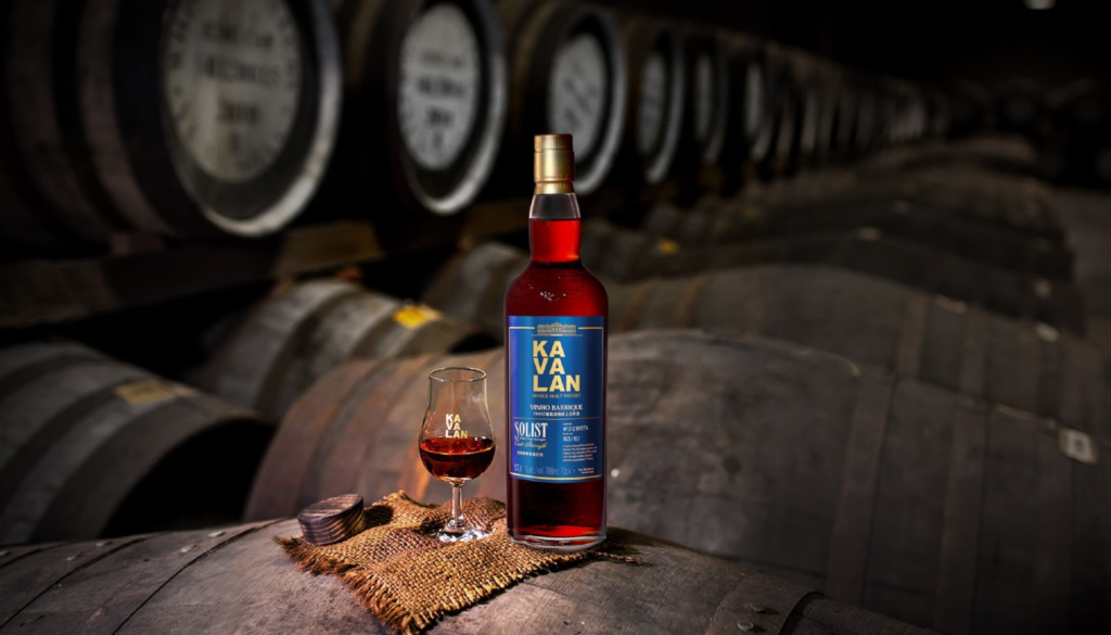 Elliot's collaboration with Kavalan uses the award winning, cask strength, single malt whisky Vinho Barrique