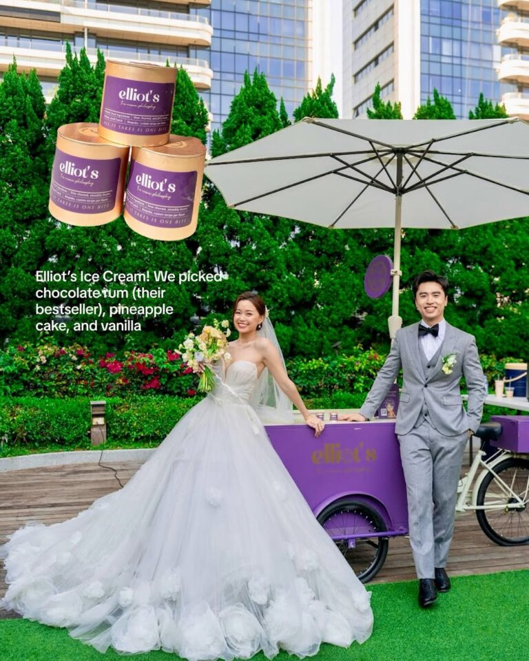 Newly weds with Elliot's ice cream at their wedding ceremony and reception