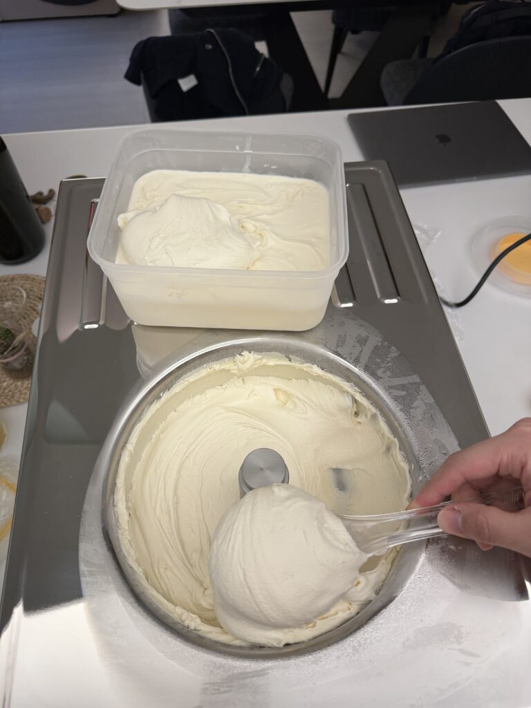 Kavalan in lello musso gelato machine